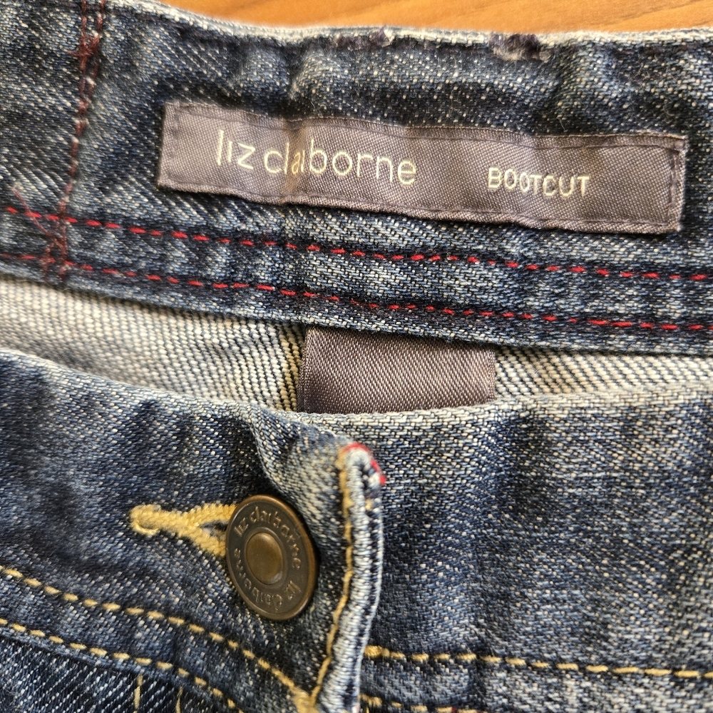 Liz Claiborne Blue Denim Jeans with Stitching,  Size 8P
